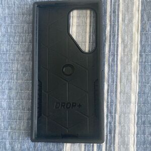 OtterBox Galaxy S24 Ultra Black Phone Case - Never Used